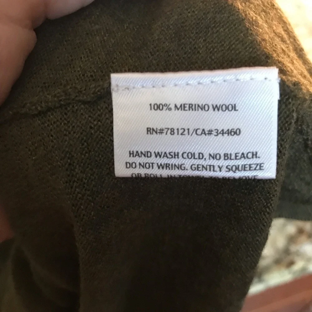 Eileen Fisher Olive Merino Wool Shell Top - Picture 5 of 7
